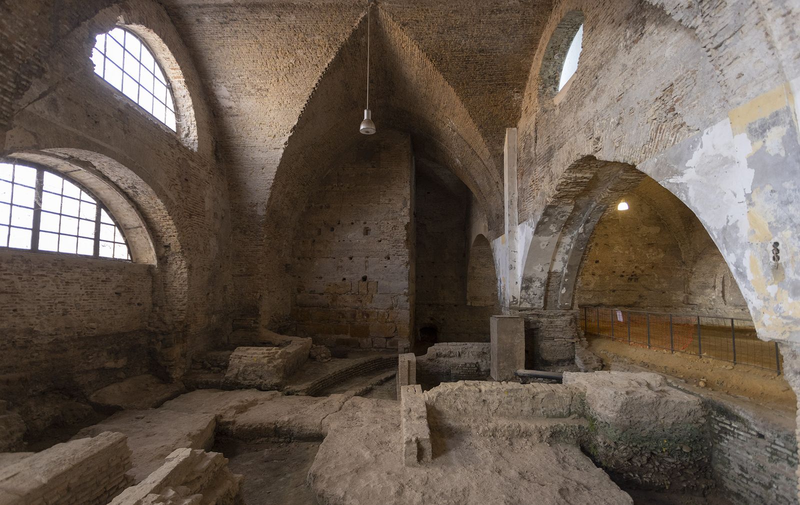 El interior de las Reales Atarazanas de Sevilla, en imágenes
