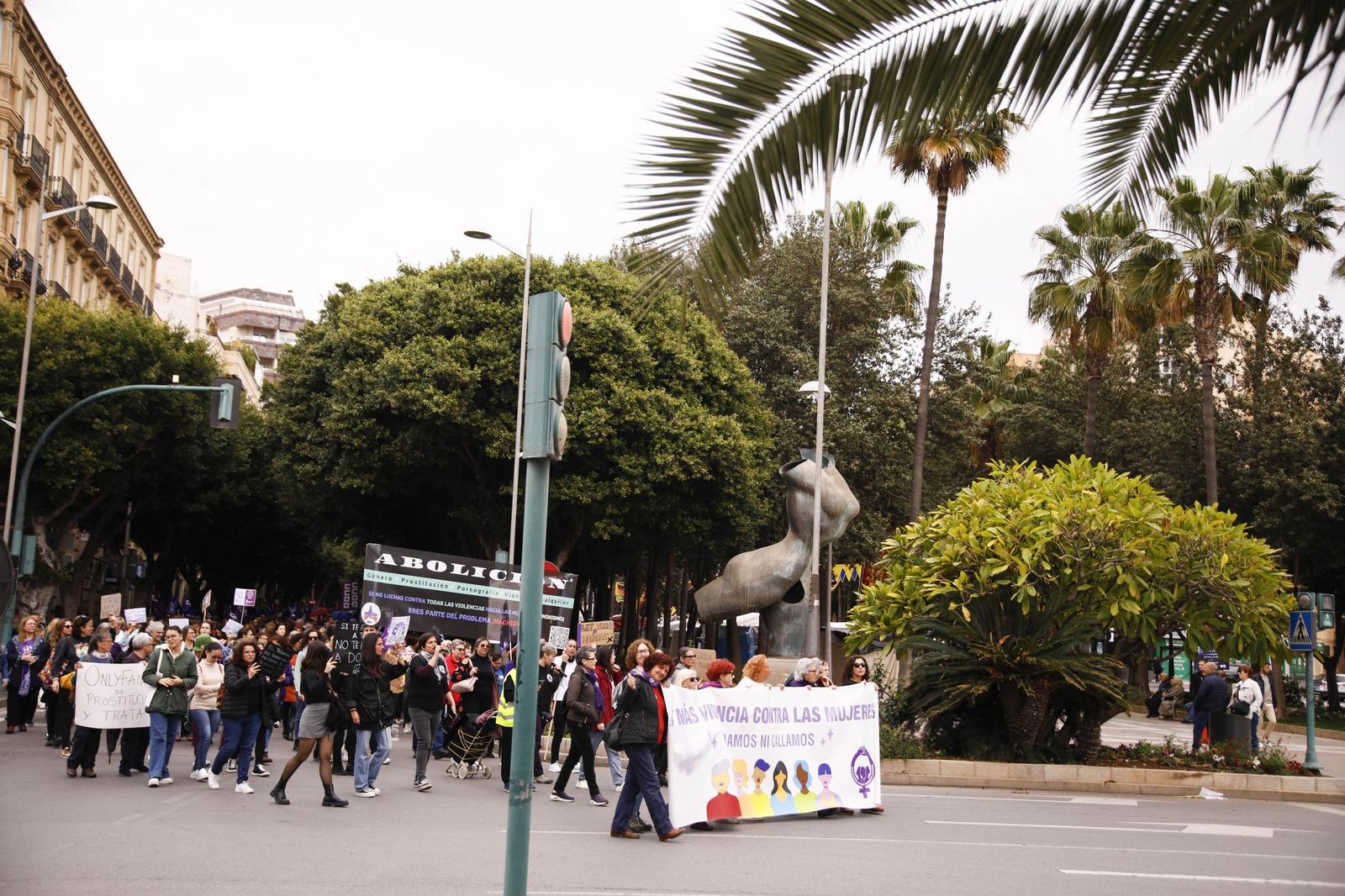 Las imágenes de la manifestación realizada por la Plataforma de Acción Feminista en Almería
