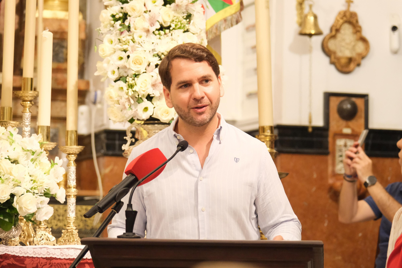 La presentación de la Corte de Honor de la Virgen de la Sierra en Cabra, en imágenes La presentación de la Corte de Honor de la Virgen de la Sierra en Cabra, en imágenes