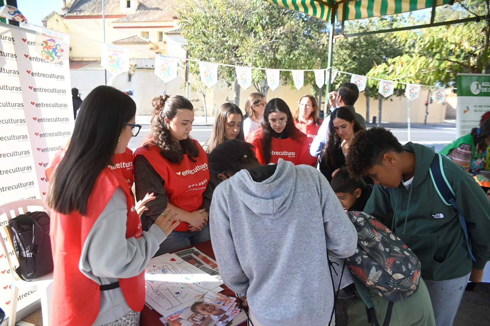 Córdoba celebra su Feria de la Solidaridad