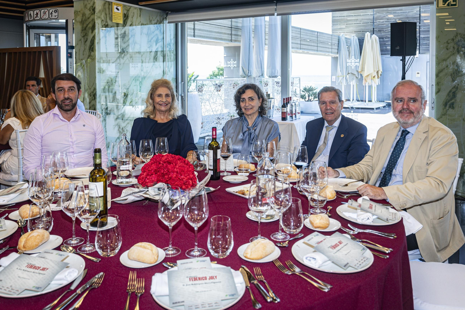 Asistentes a la entrega del IX Premio Federico Joly a José Bohórquez