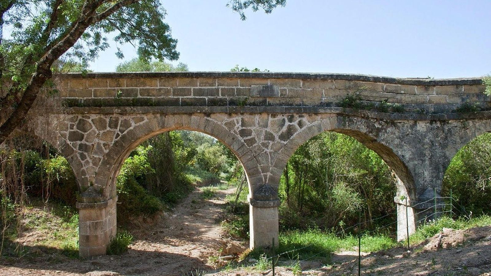 Acueducto del Bollo.