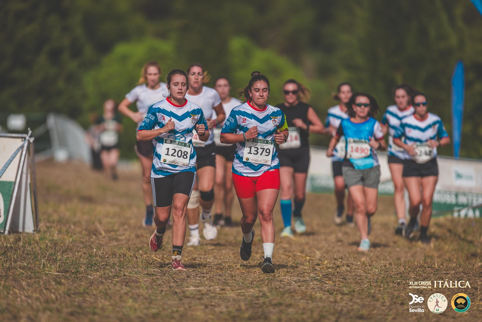 Búscate en las fotos del Cross de Itálica 2025 | 1