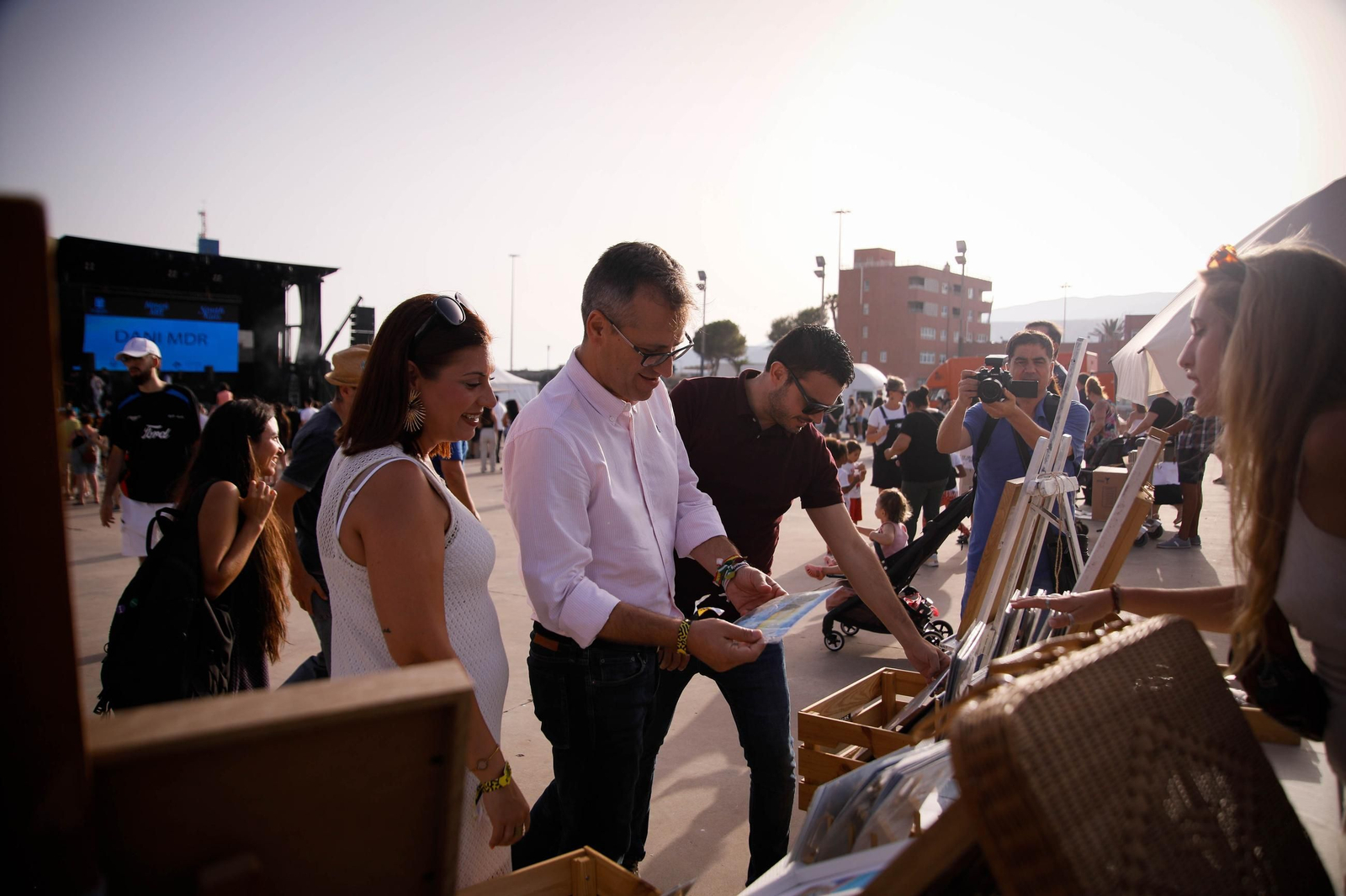 Imágenes del Festival AlmeriArt en el Parque de las Almadrabillas