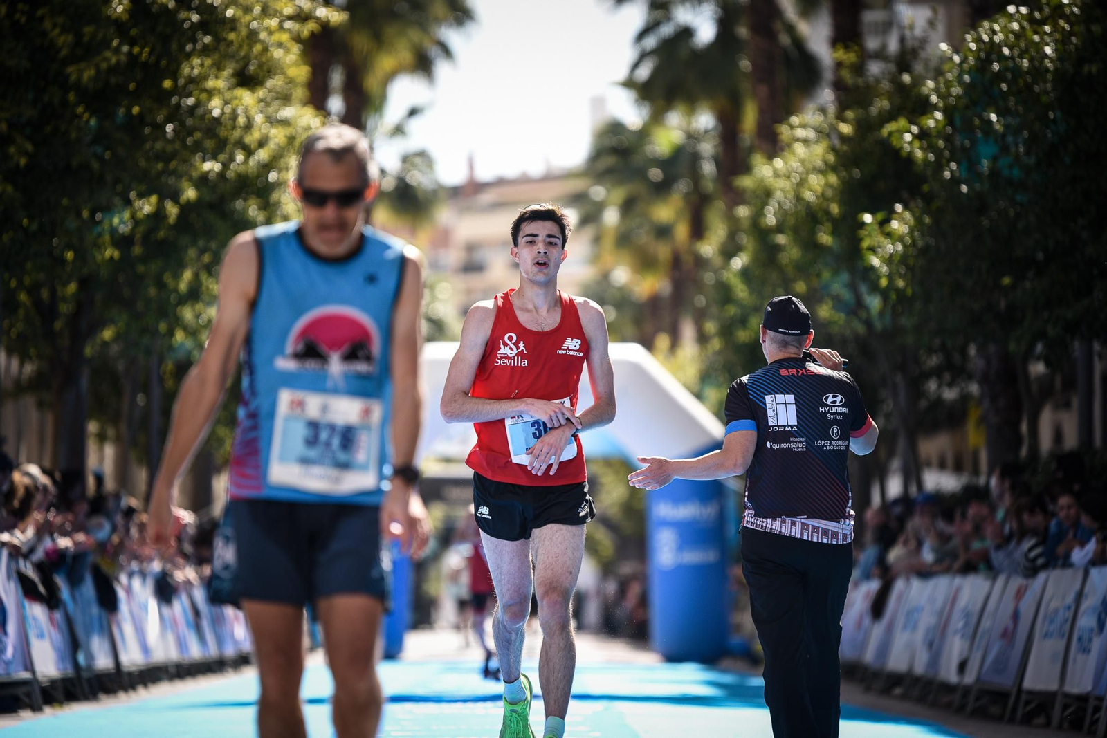 Imágenes de la carrera 21K en Huelva