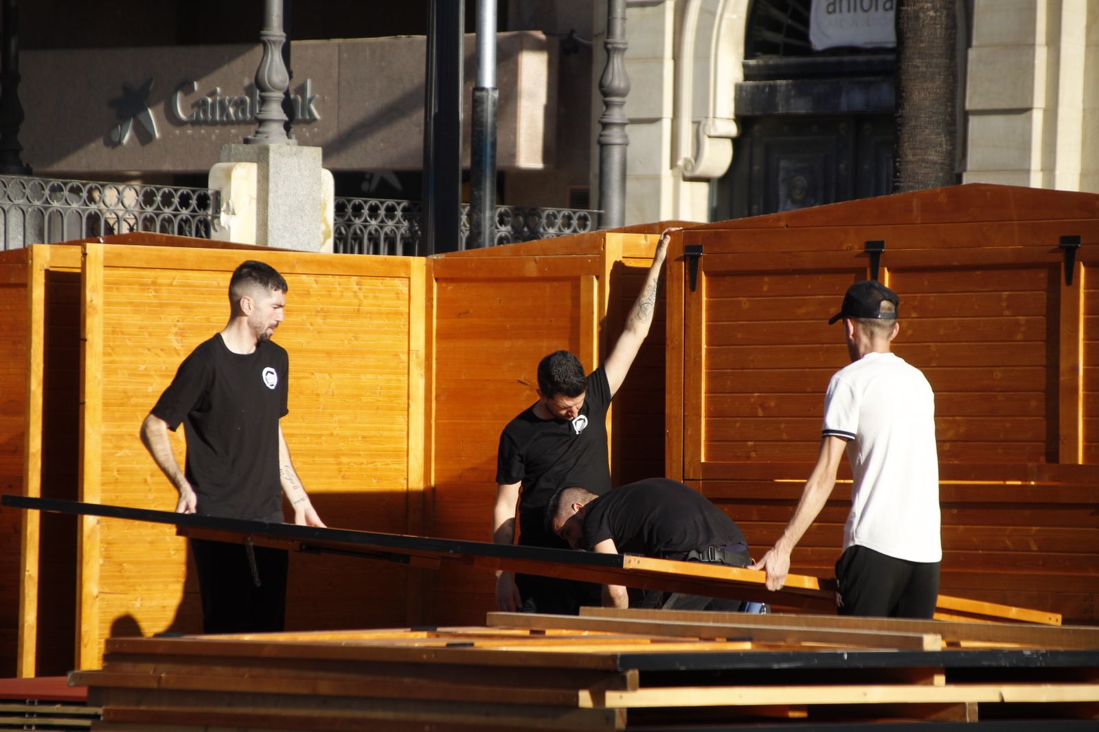 Imágenes del lunes 20 de noviembre en Huelva