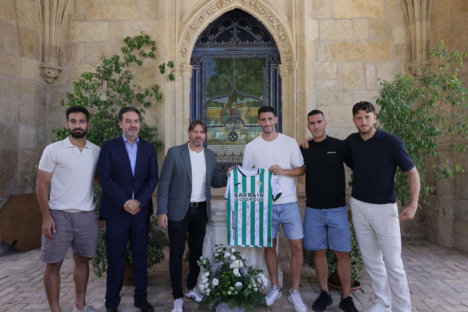 Las fotos de la visita del Córdoba CF al Santuario de la Virgen de La Fuensanta