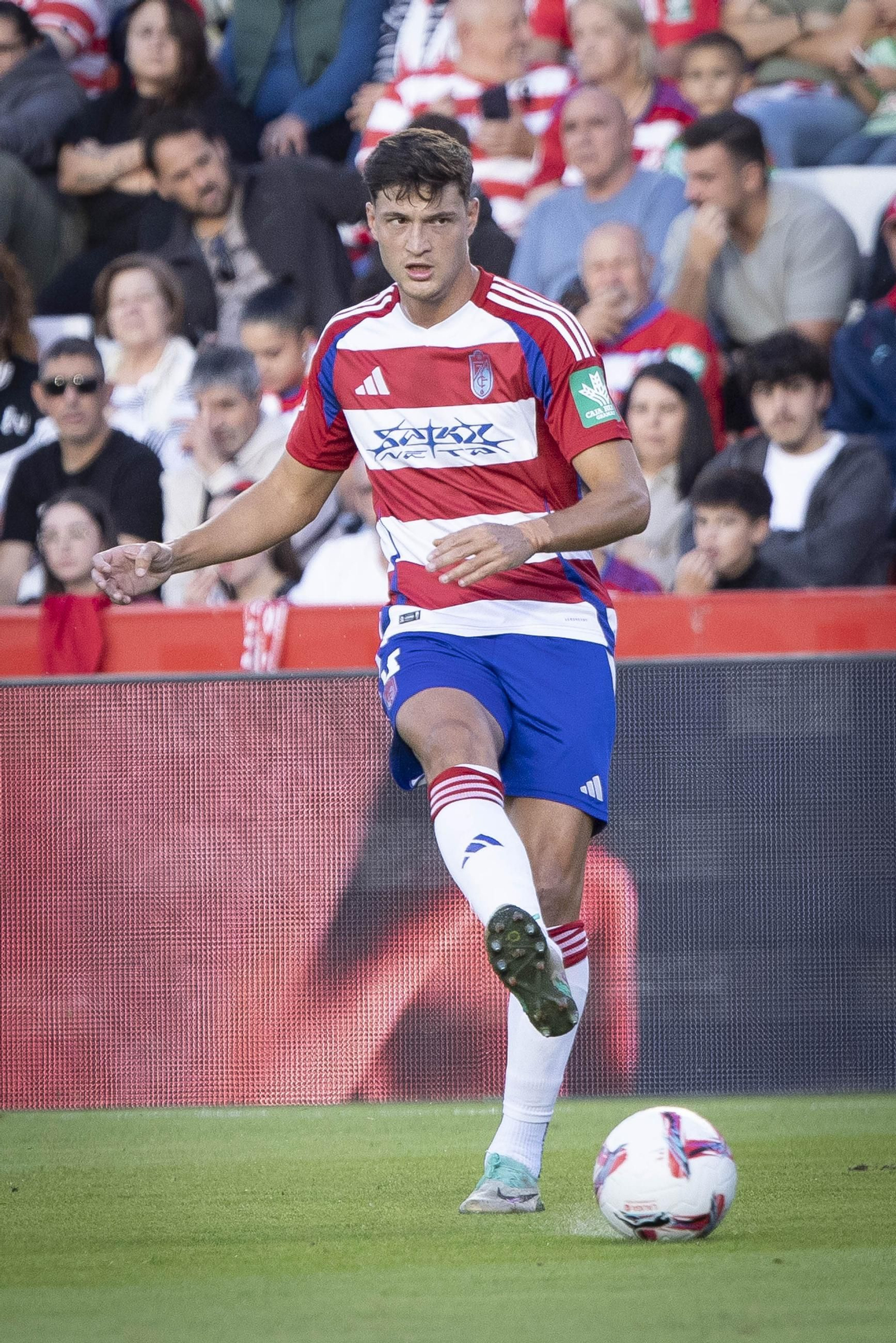 Las mejores imágenes de la victoria del Granada contra el Tenerife