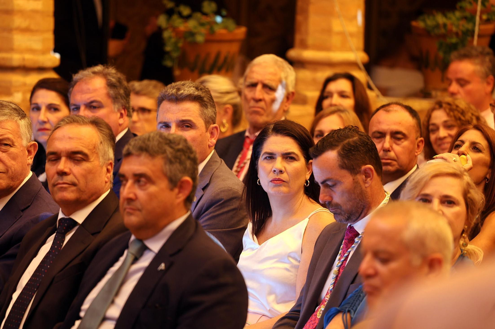 Imágenes del acto institucional de la Real Sociedad Colombina Onubense en el Monasterio de La Rábida