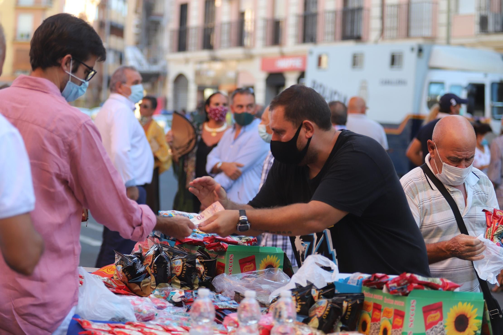 Ambiente taurino del 2 de Agosto en Huelva