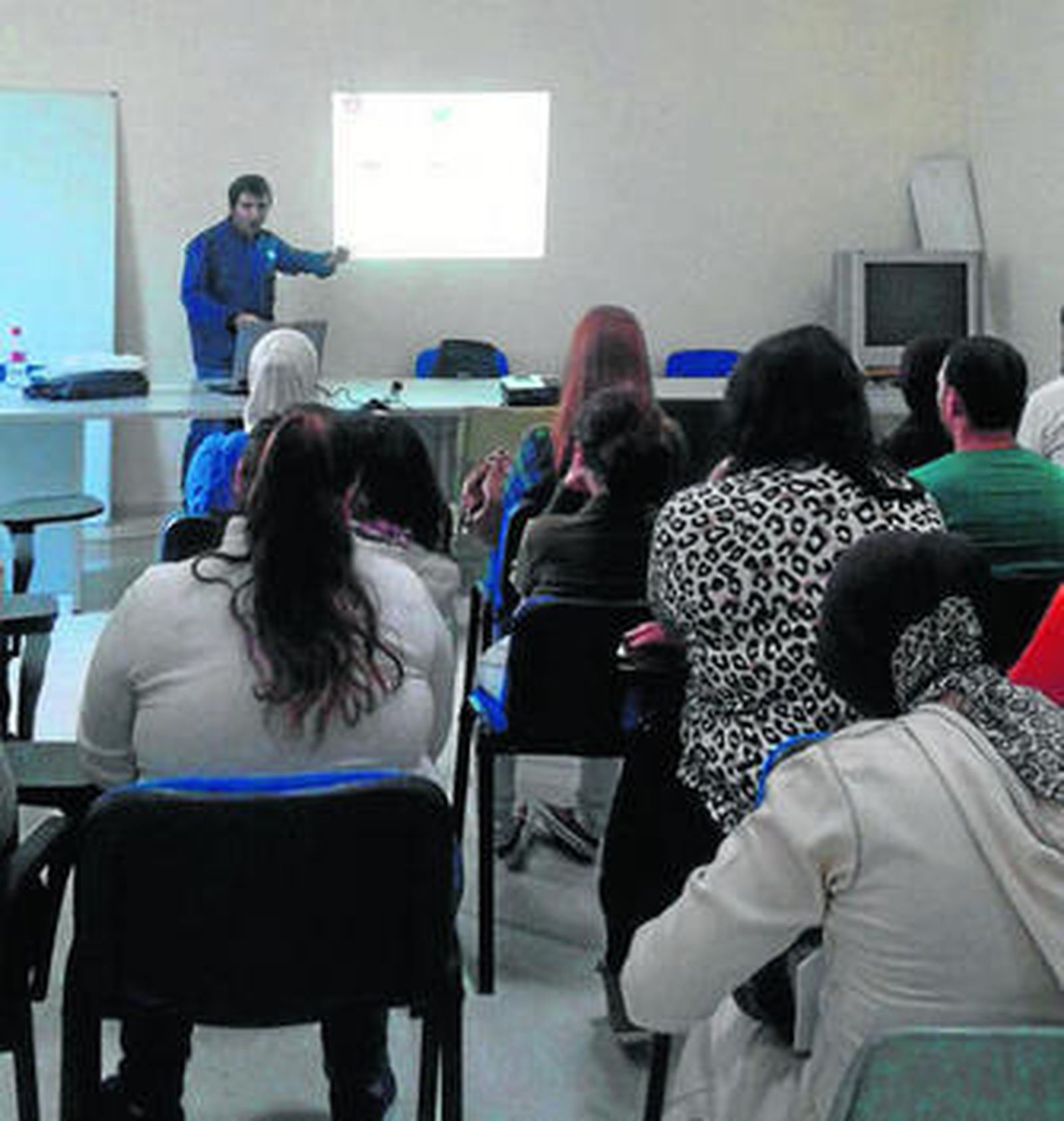 Asistentes a las jornadas en el Centro de Servicios Sociales de San Isidro.