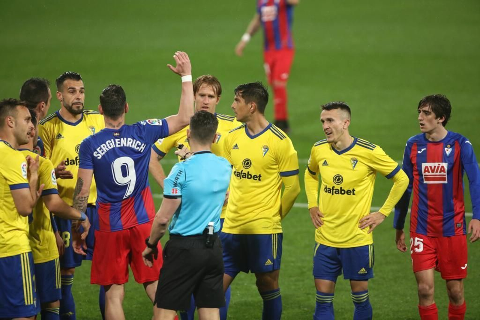 Las imágenes del Cádiz-Eibar.