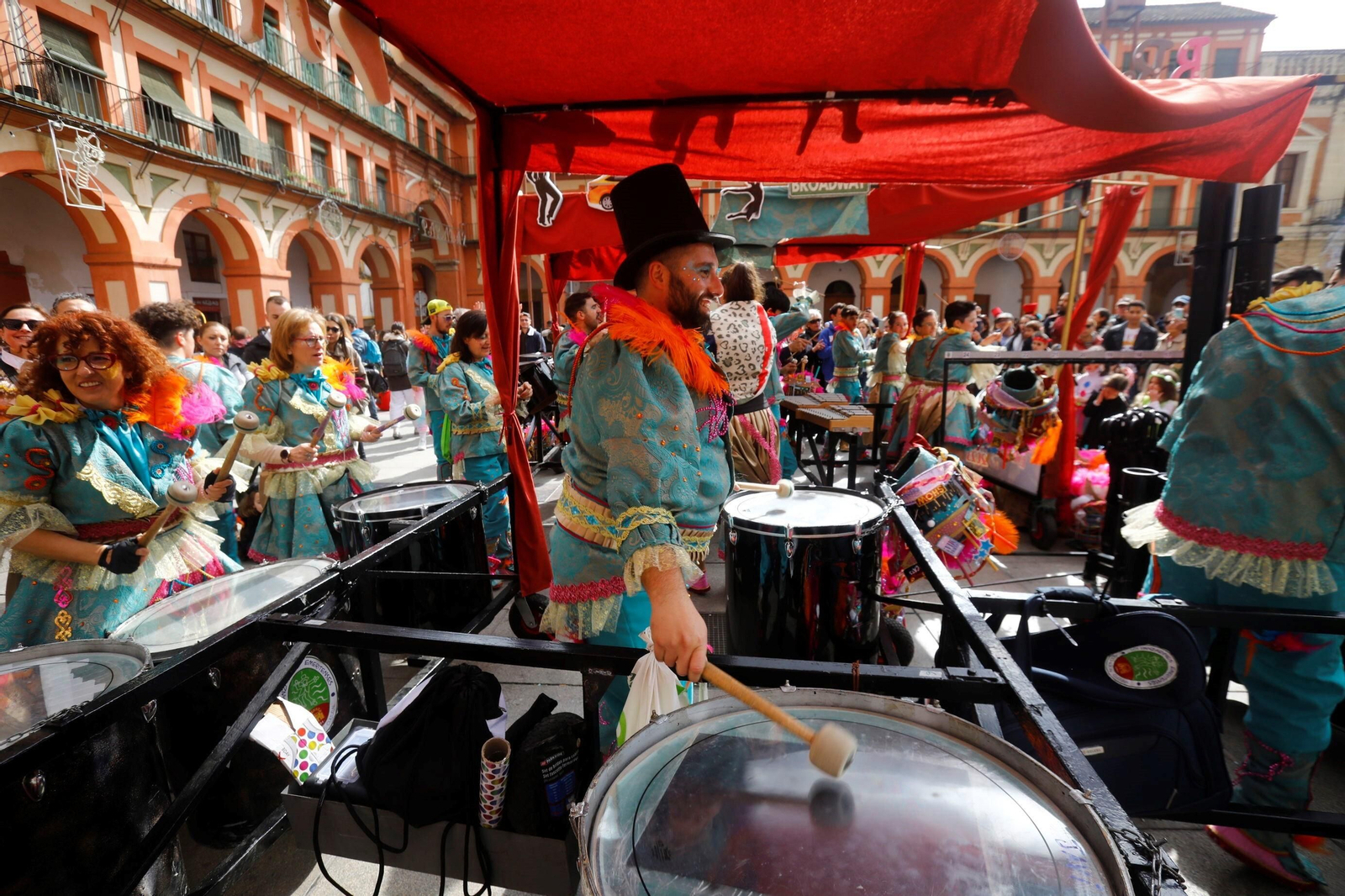 La quema del dios Momo pone punto y final al Carnaval de Córdoba 2023, en fotografías