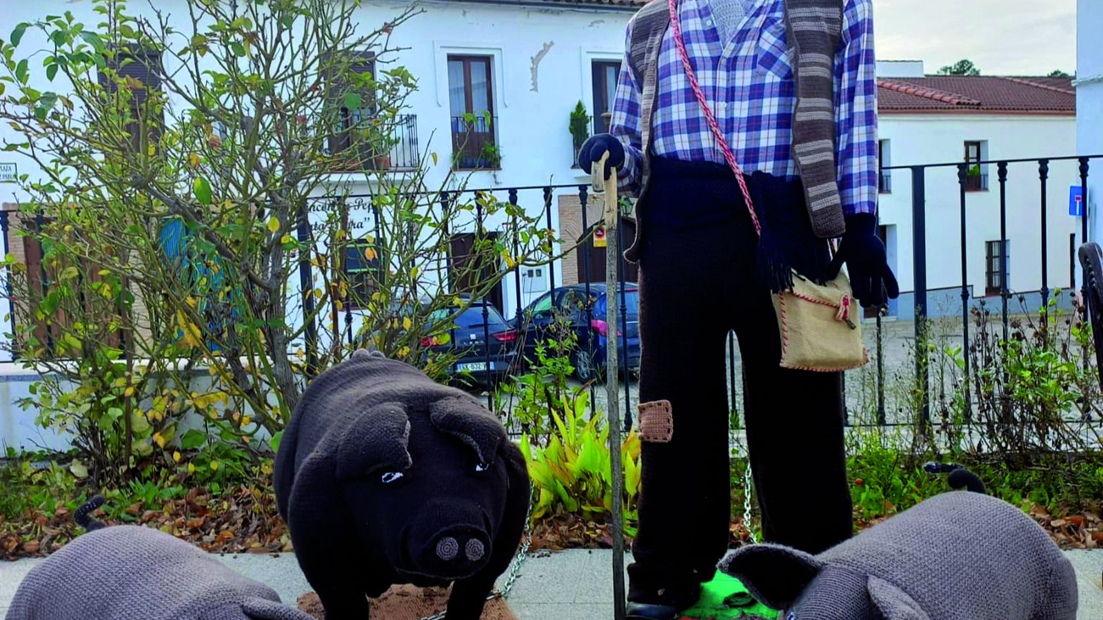 Decoración navideña en Castaño del Robledo