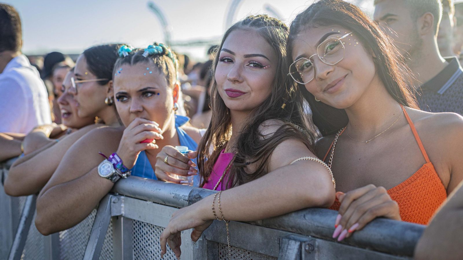 Búscate en las imágenes del jueves de Puro Latino 2024 en El Puerto