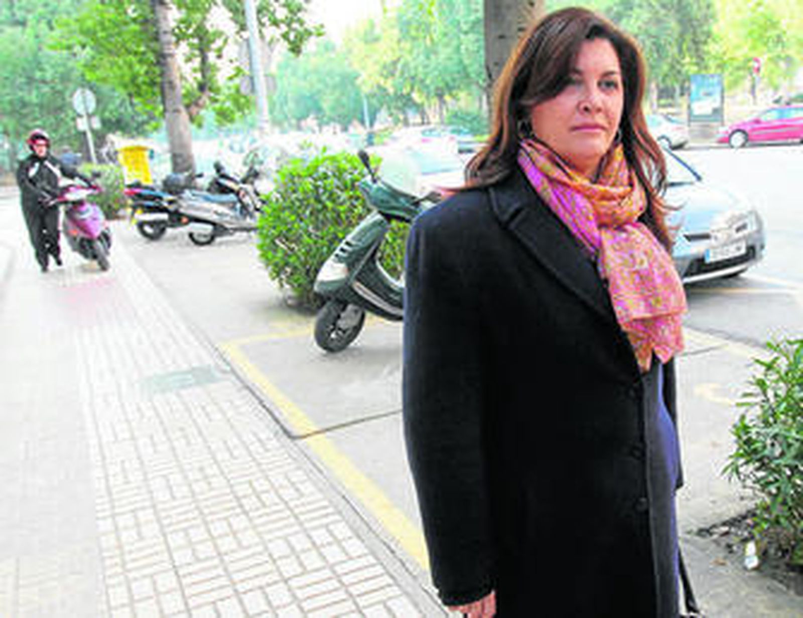 Dolores Barroso, ayer, a su llegada a los Juzgados de García-Figueras.