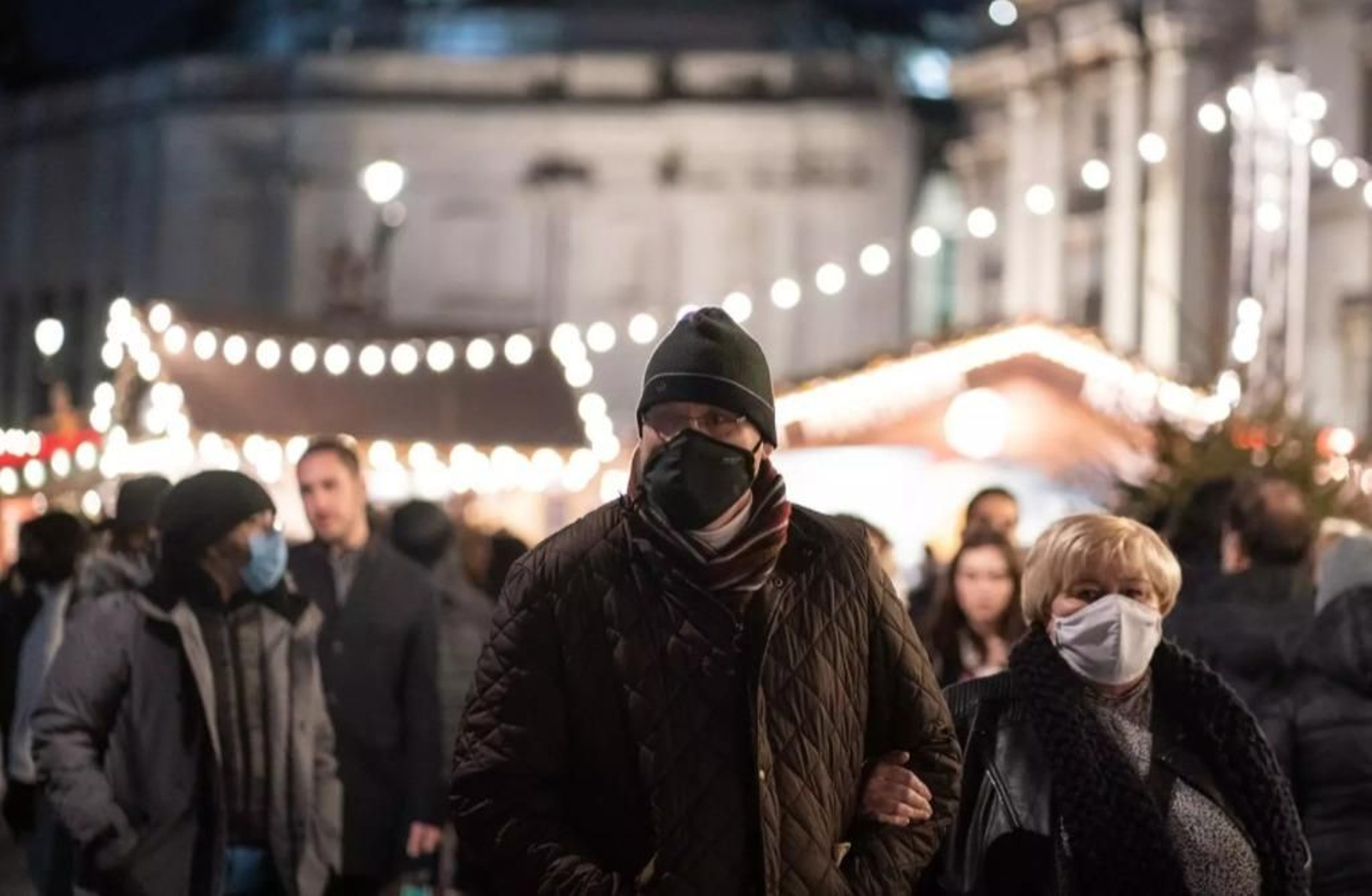 La OMS calcula que la mitad de los europeos se contagiarán de ómicron en los próximos dos meses