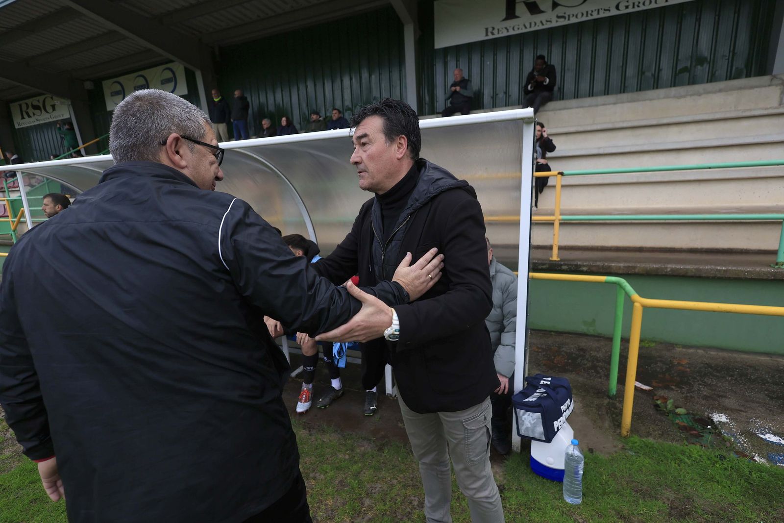 Las fotos de la visita del Egabrense de Rafa Escobar a la Unión Deportiva Los Barrios