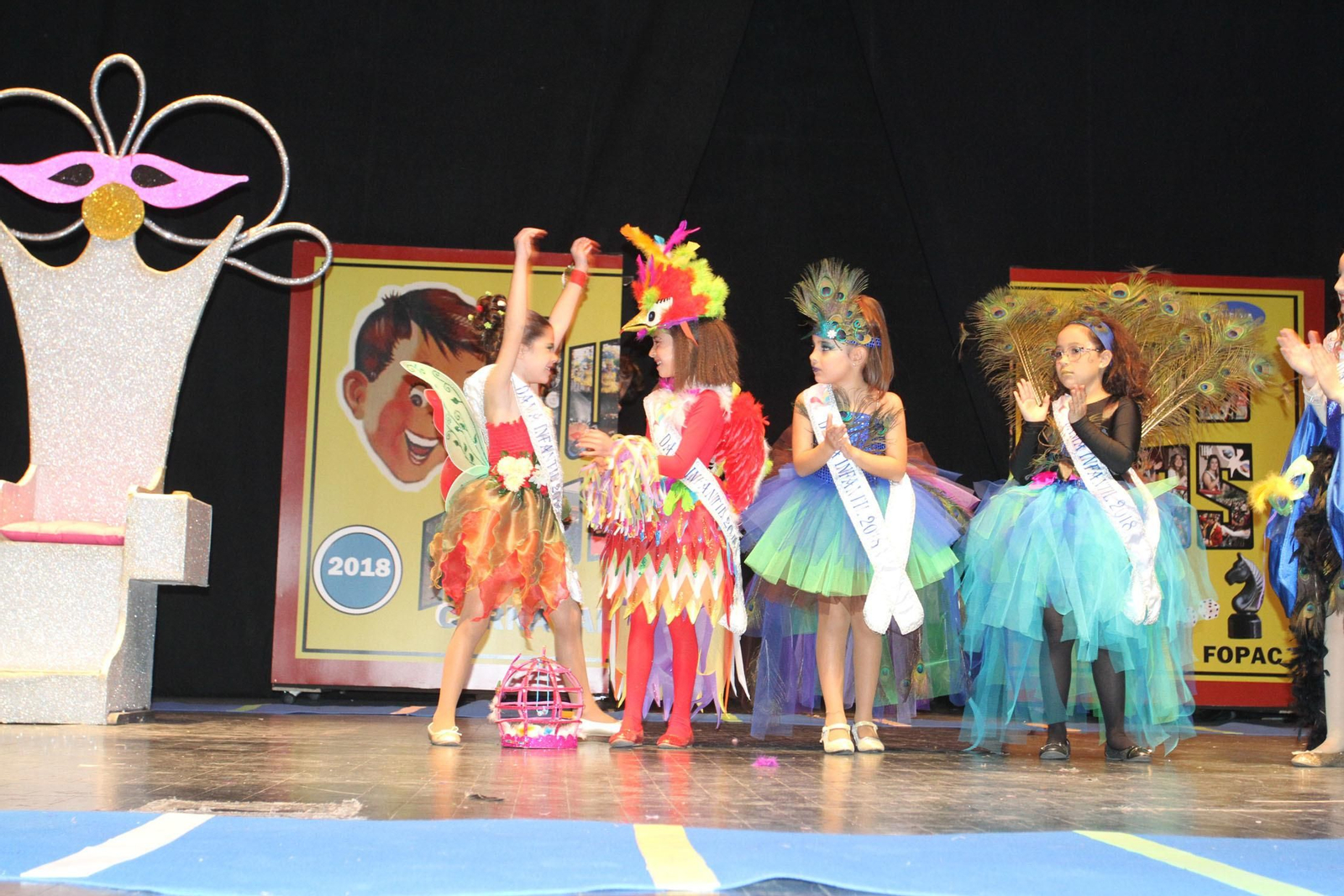 Gala de la coronación de  la choquera mayor e infantil del Carnaval Colombino 2018
