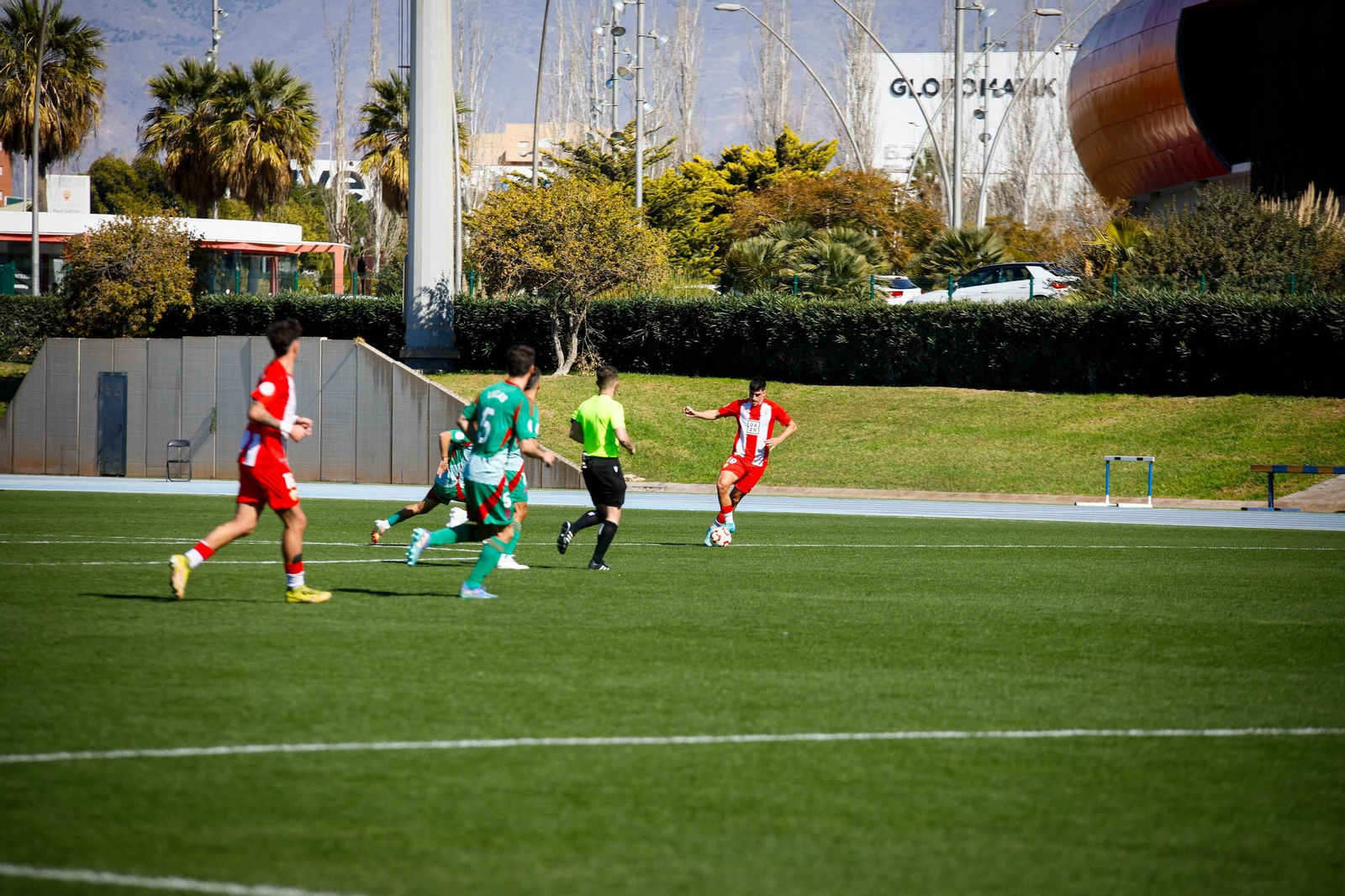 Las imágenes de Segunda RFEF entre Almeria B y recreativo de Granada