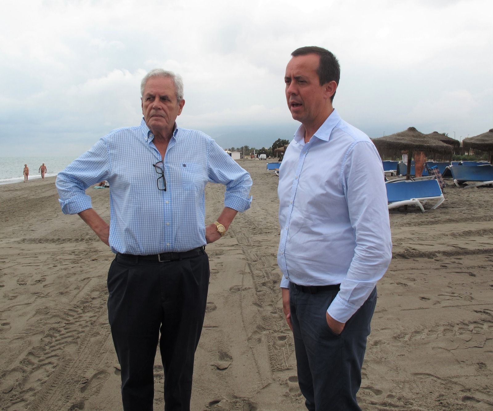 El alcalde de Vera y el subdelegado del Gobierno visitaron El Playazo hace unos días.