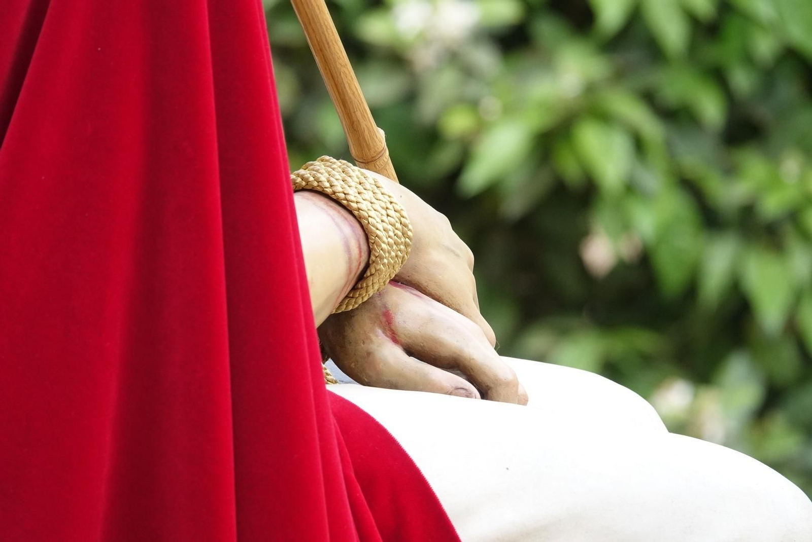 Las fotos de Estudiantes, en el Lunes Santo de Málaga