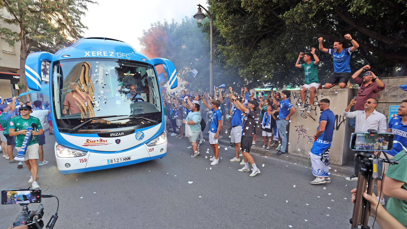 El Xerez DFC celebra su ascenso en la Plaza del Caballo