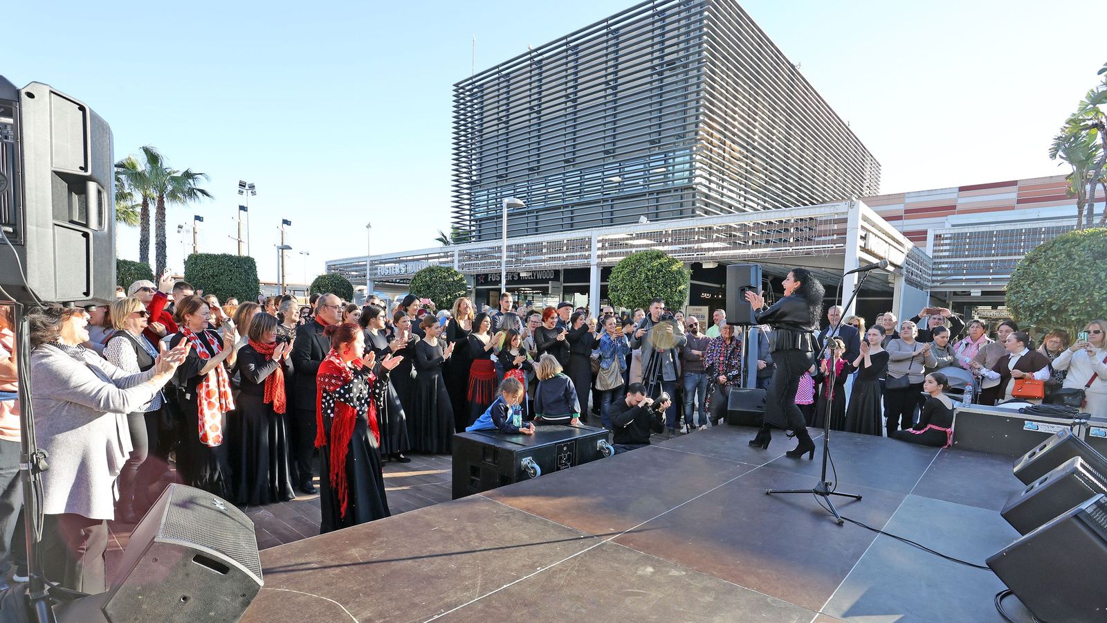 Recital y Flashmob en Luz Shopping Jerez