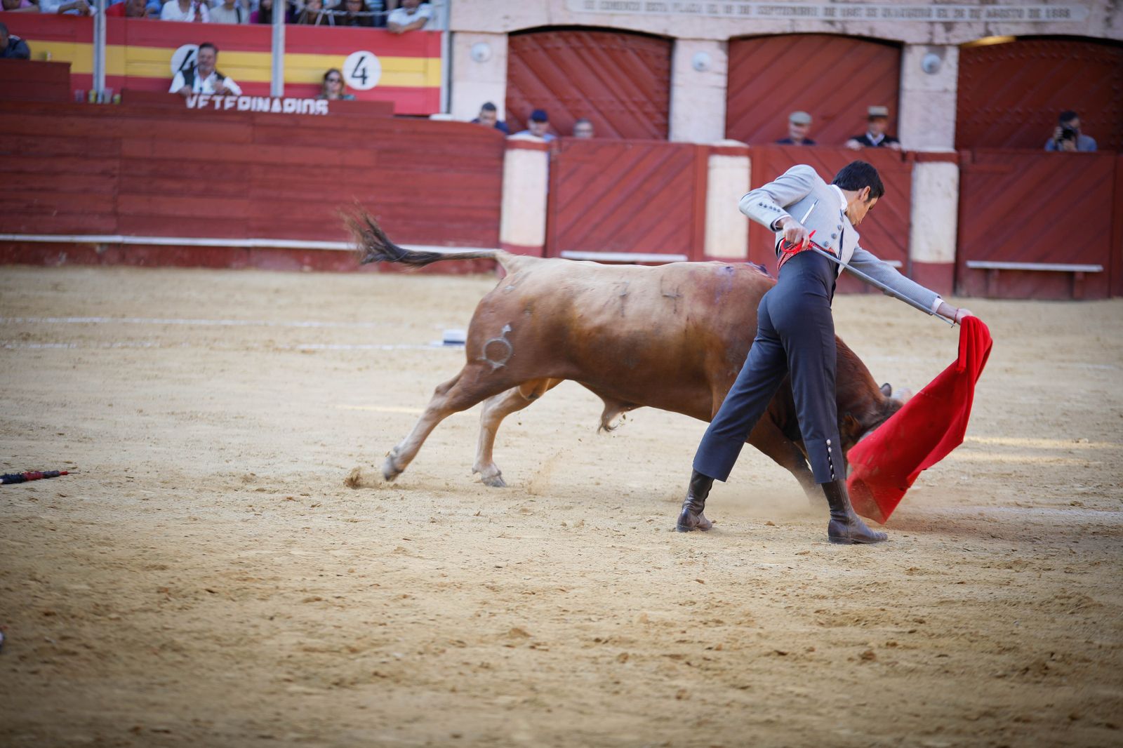 Imágenes del festival mixto lucha contra el cáncer