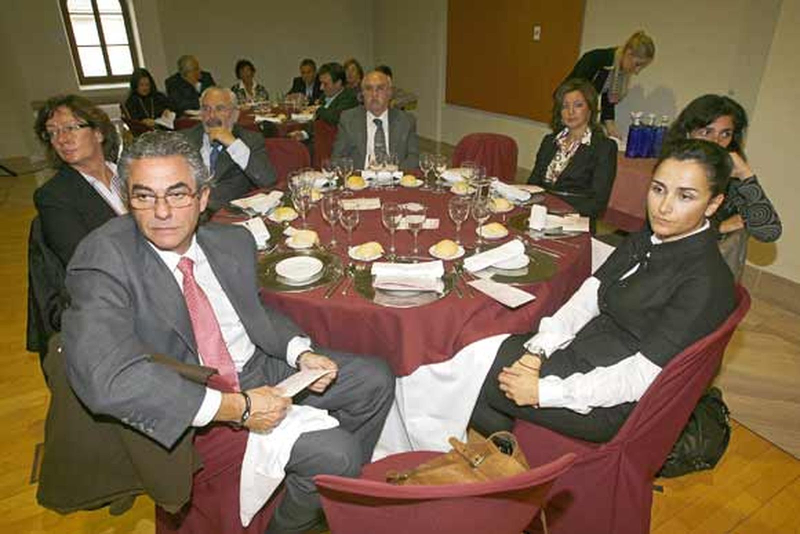 Ana Mosquera, Kate Bonner, Luis Pérez, Antonio Rosón, Concepción Parra, Isabel Laguna y Raquel Boy.

Foto: Julio Gonzalez/Joaquin Pino/Lourdes de Vicente
