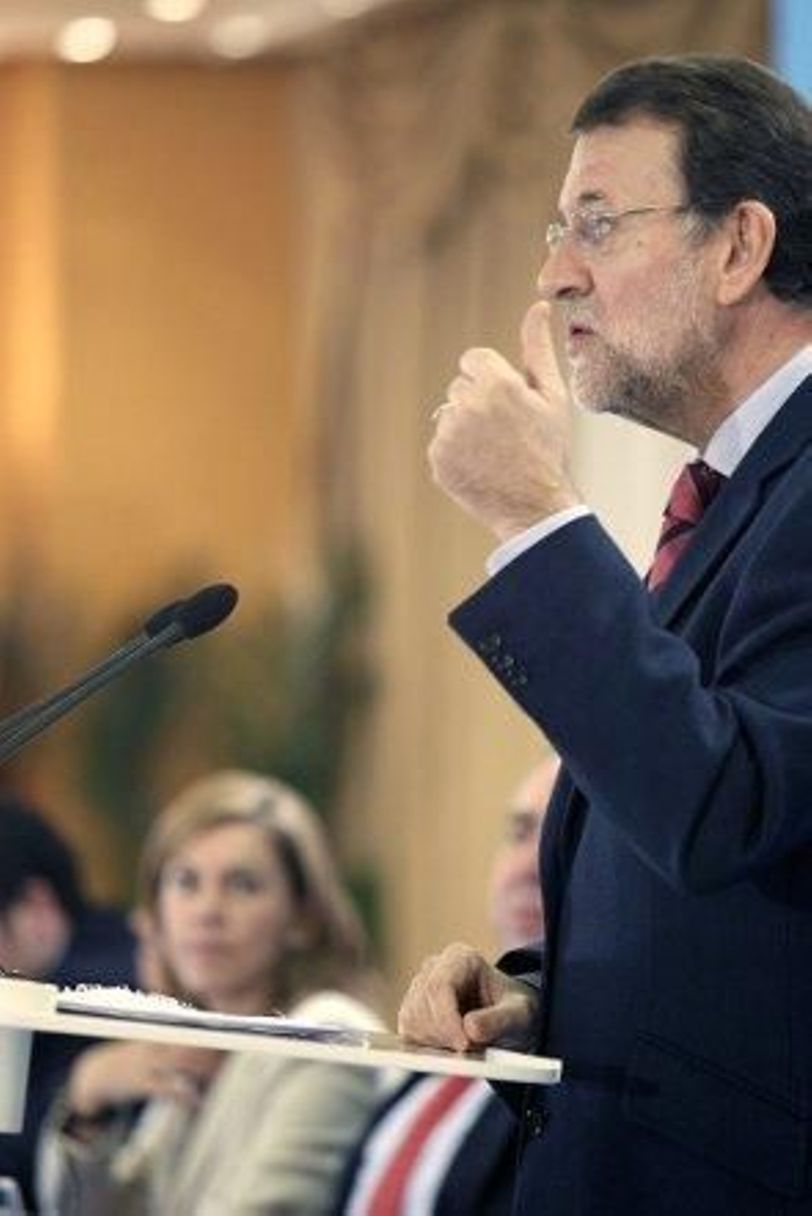 Rajoy: "Ganaremos las elecciones sea ante Zapatero, Pepiño, Rubalcaba o la Chacón"