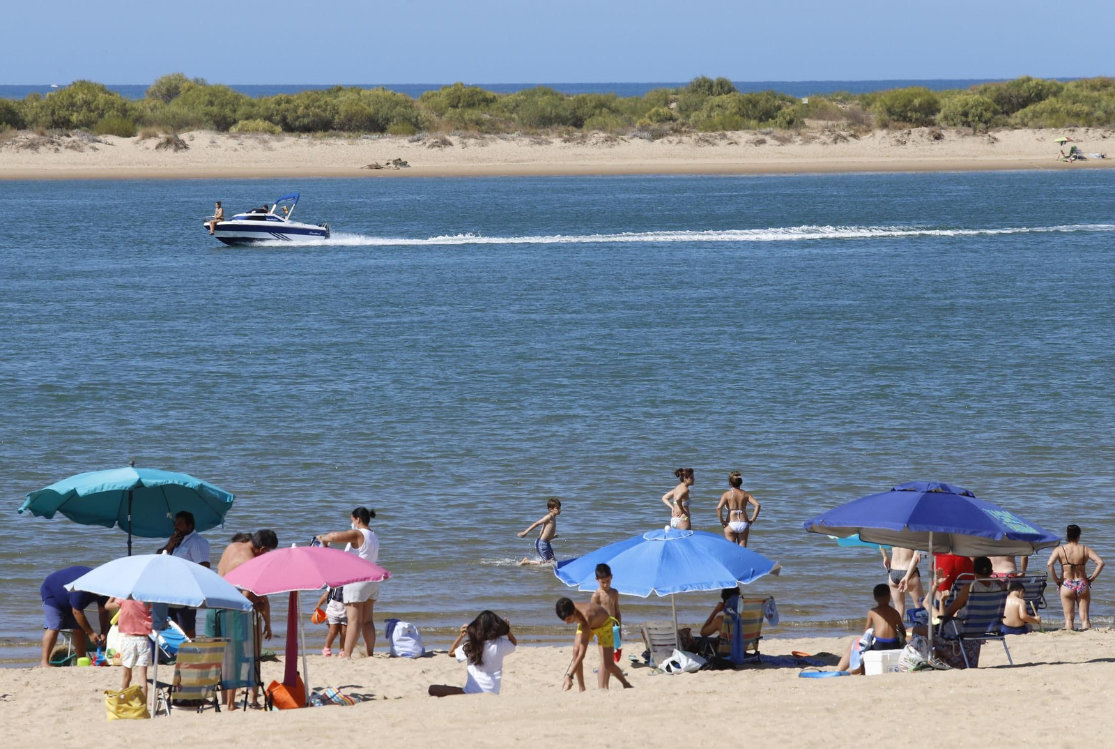 Imágenes de la jornada de playa en el Nuevo Portil