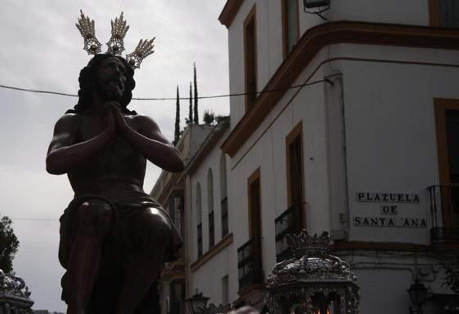 El Señor de las Penas en la Plazuela de Santa Ana.

Foto: Victoria Hidalgo