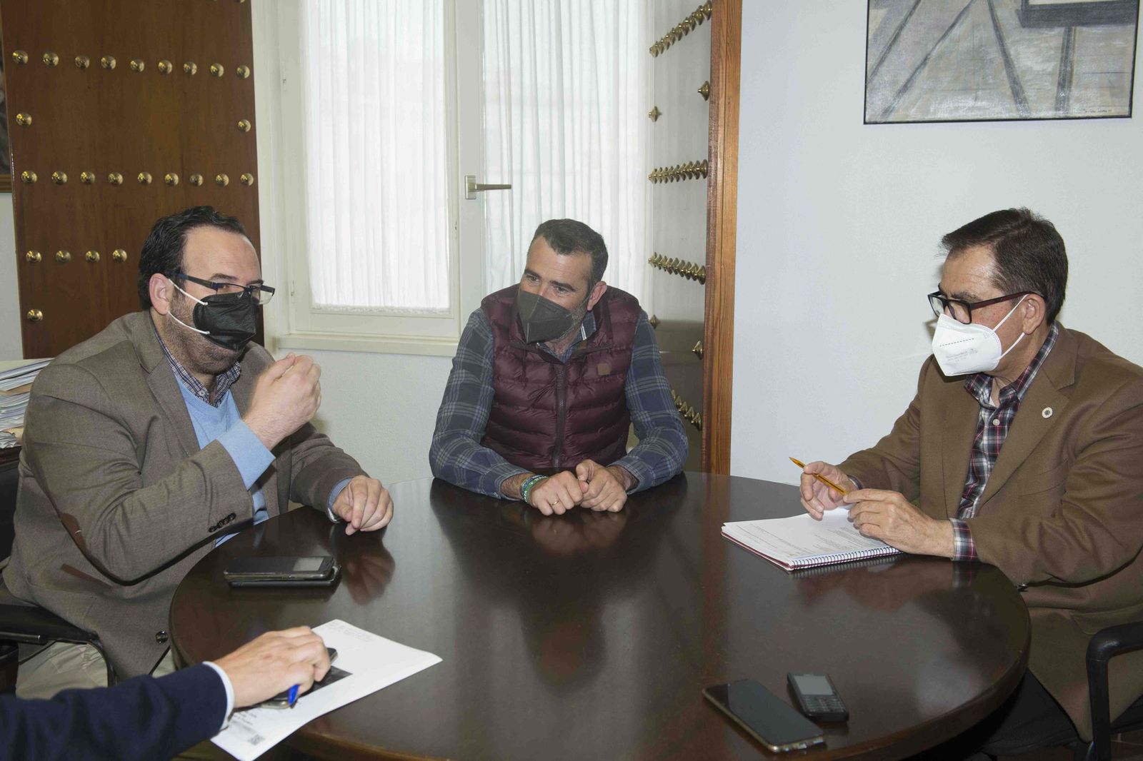 Un momento de la reunión entre Javier Pizarro y Alejandro López.