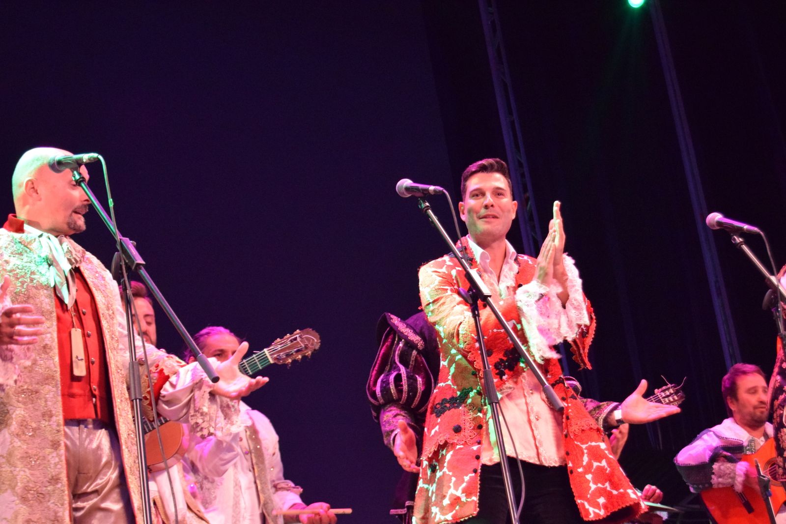 Nico García se despidió de sus paisanos portuenses tras explicar los motivos por los que deja la comparsa.