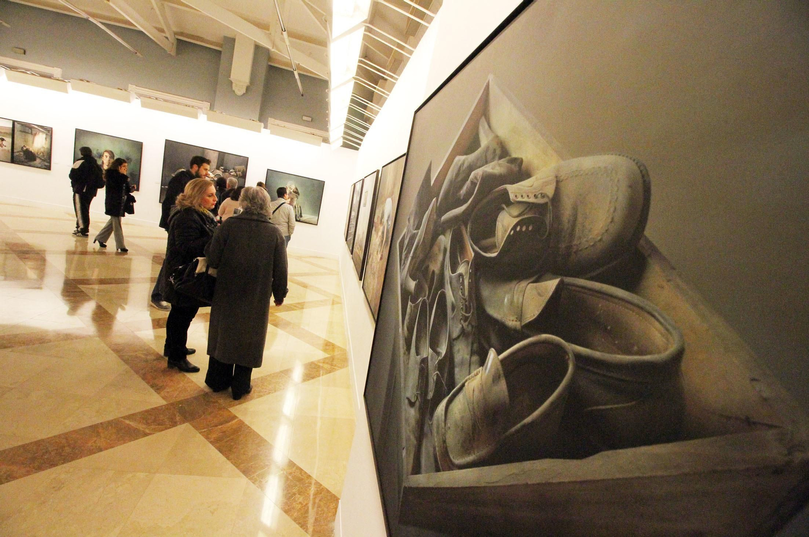 Imágenes de la inauguración de dos exposiciones de Latitudes: 'Cespedosa', de Castro Prieto, y 'Untitled', de Teun Hocks