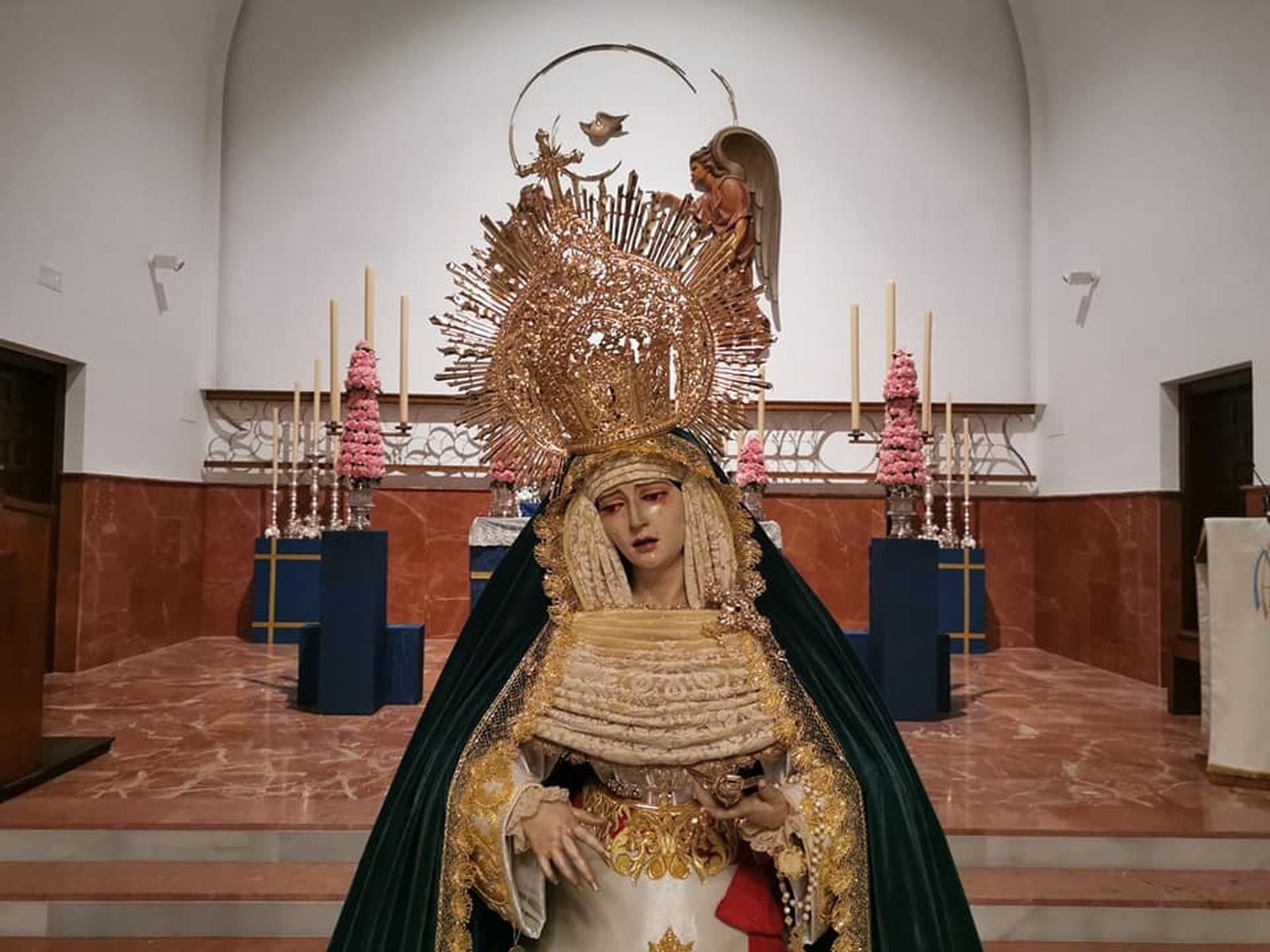 La Virgen Mediadora de la Salvación, en la Encarnación.