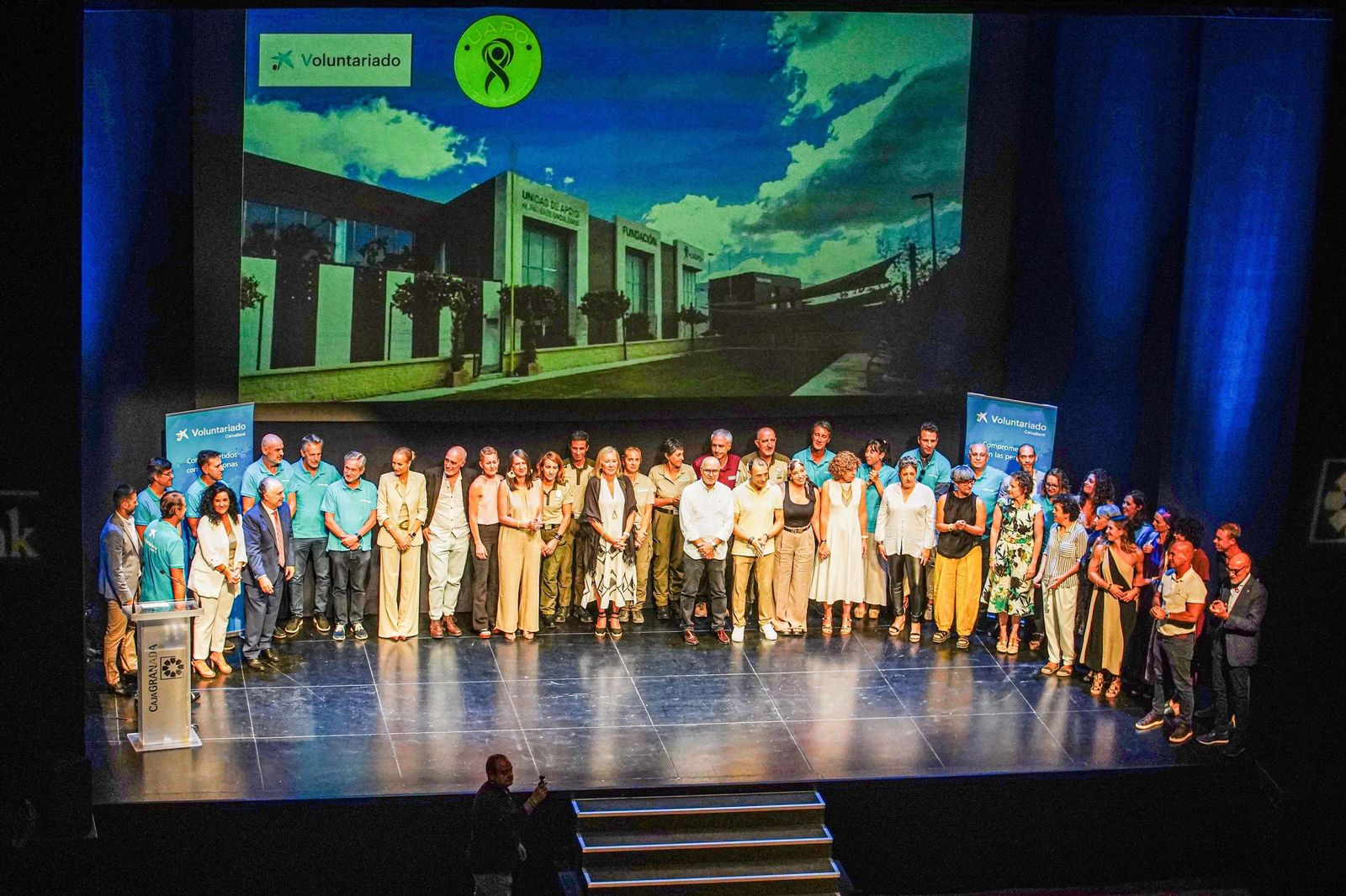 Así se ha presentado en Granada el documental sobre el proyecto de senderismo realizado por pacientes de cáncer
