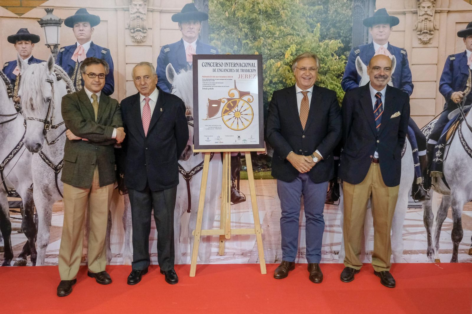 Carlos Camas (Real Escuela del Arte Ecuestre), Luis Torres de la Rubia (RCEA), Francisco Camas (Ayuntamiento de Jerez) y José Juan Morales (Ancce).