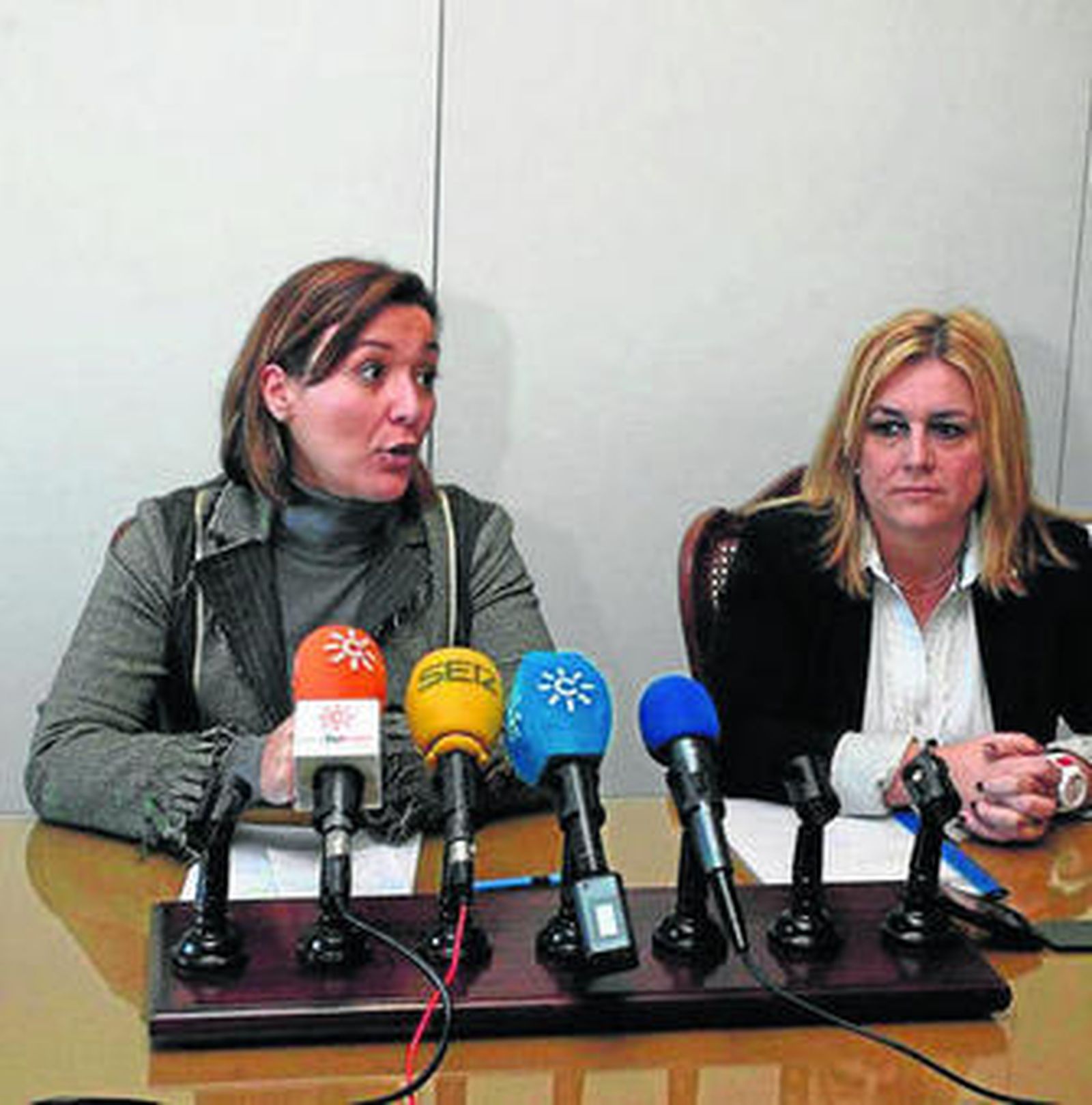 Araujo (i) y Barranco durante una rueda de prensa, en una imagen de archivo.