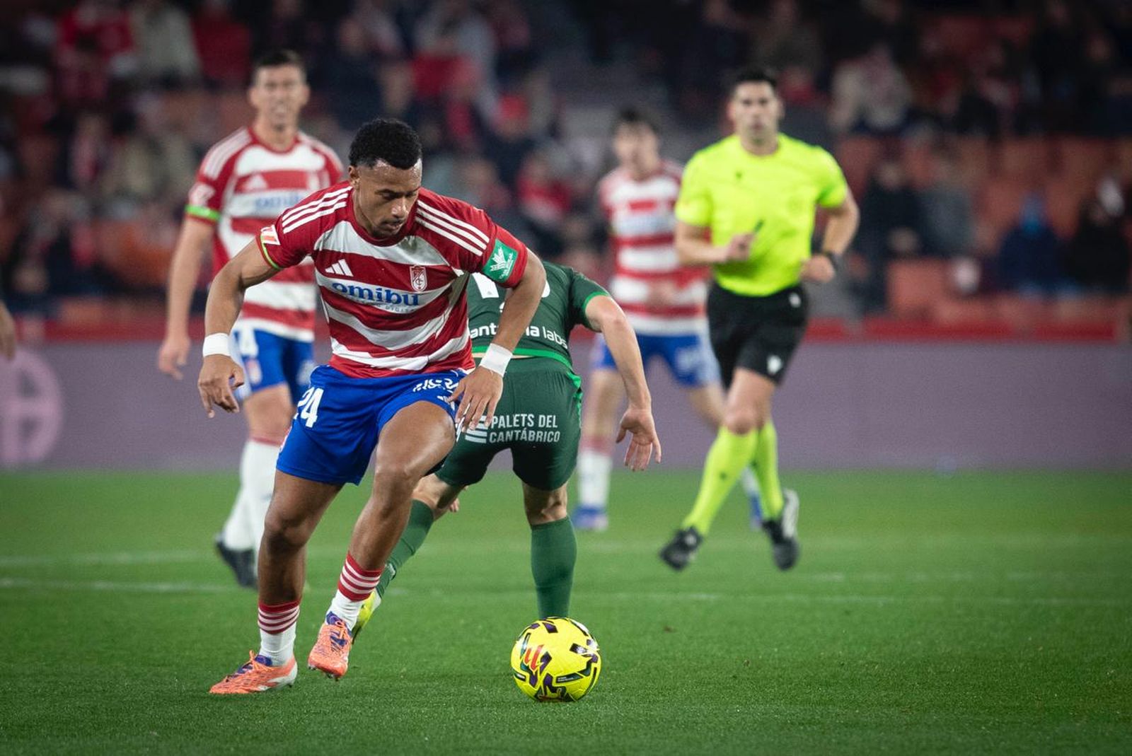 Las mejores imágenes del Granada CF-Racing de Santander