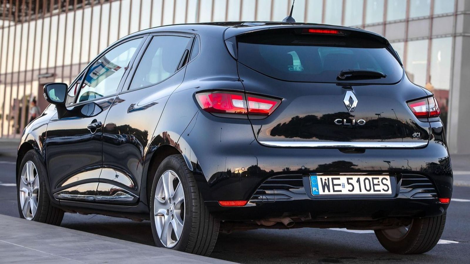 El mercado de vehículos de ocasión en Granada en 2025. Vibrante, exigente y lleno de oportunidades