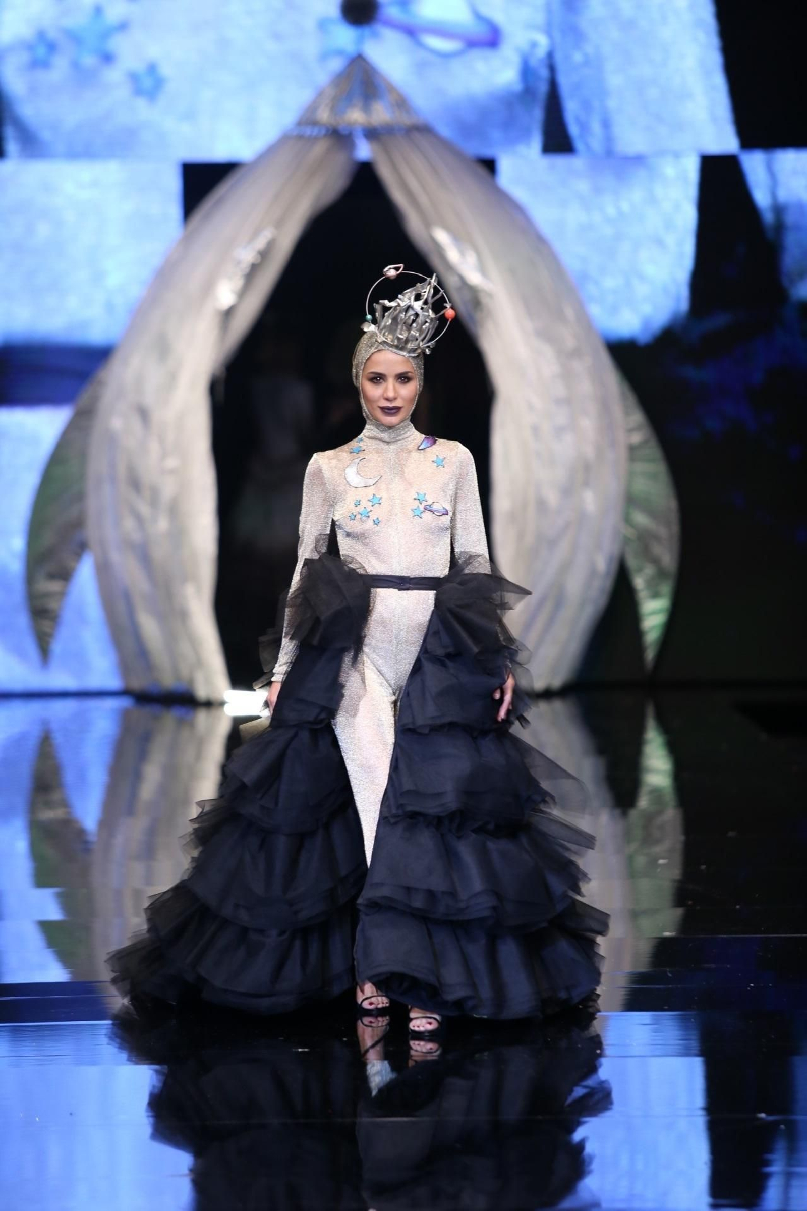 Antonio Gutiérrez en SIMOF 2019, fotos del desfile