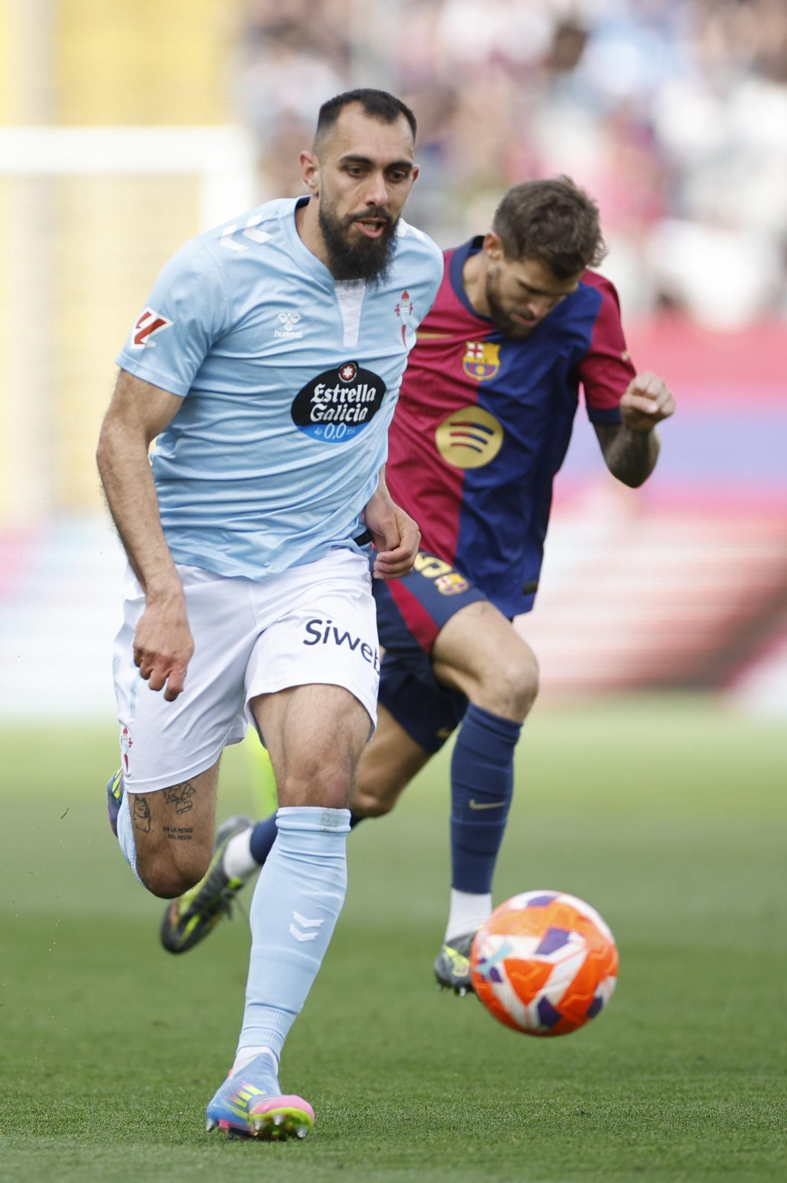 Barcelona-Celta: El malagueño Melero López, salpicado por la polémica