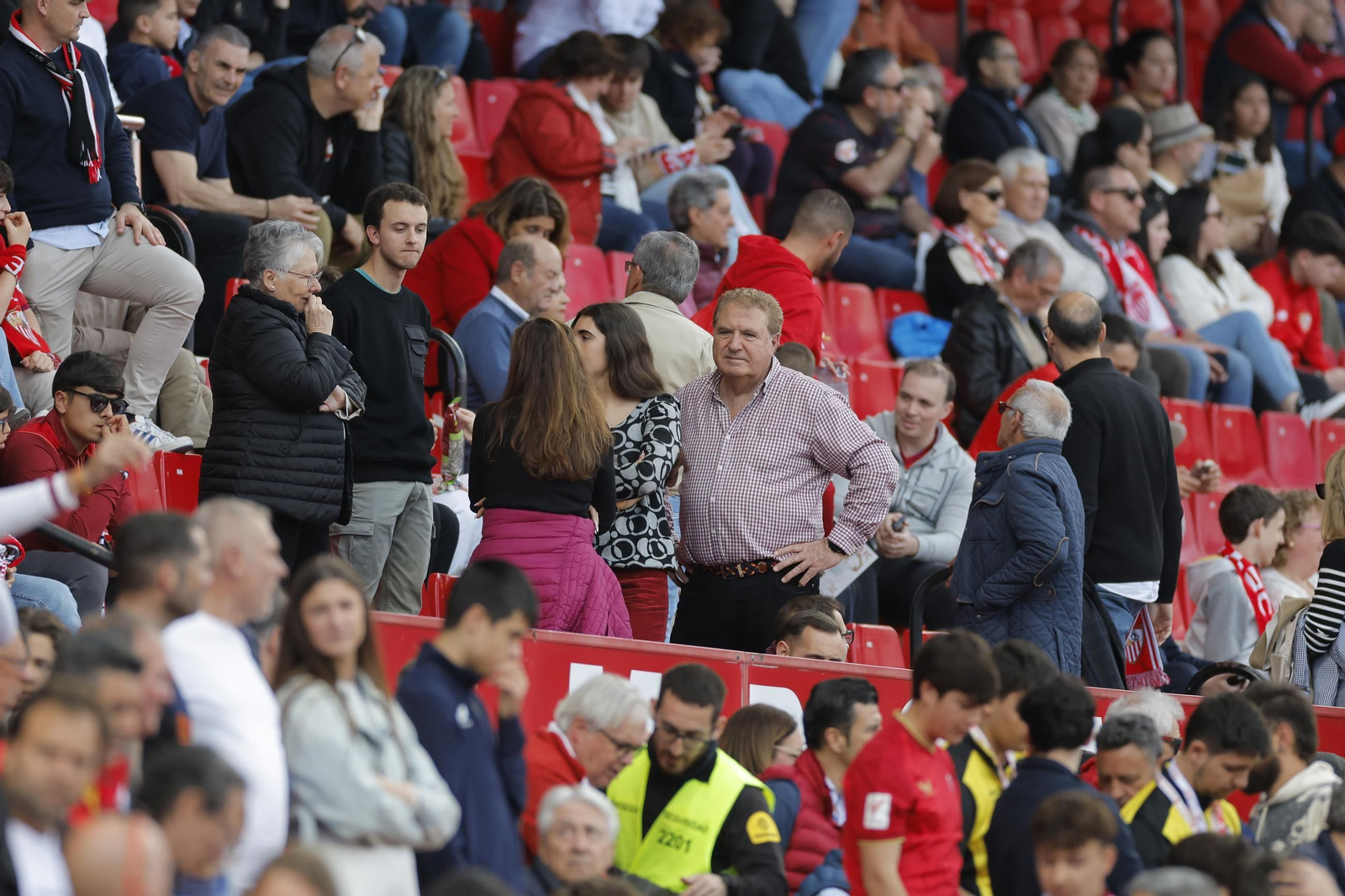 Búscate en las fotos del Sevilla FC - Alavés
