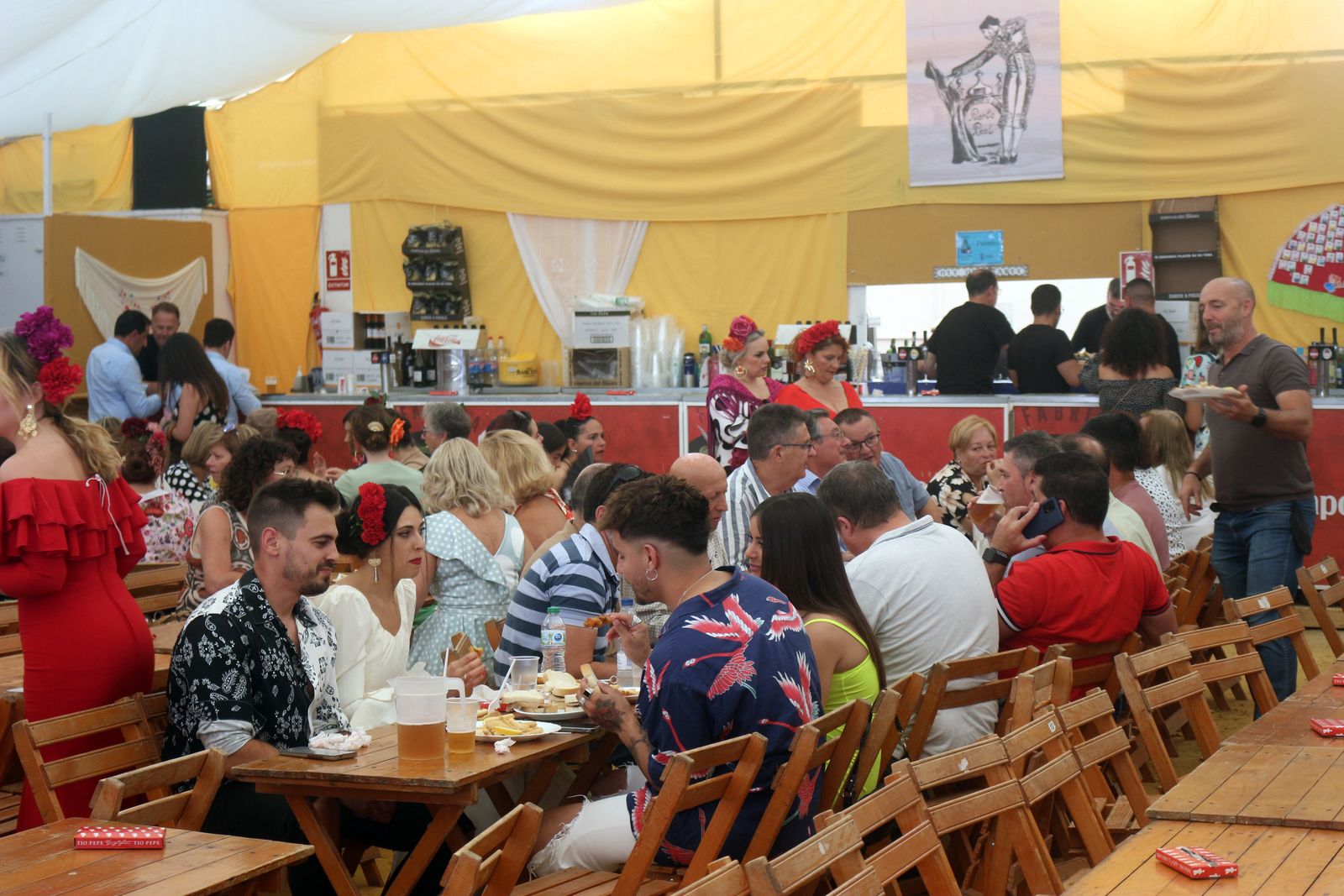 Búscate en las imágenes del viernes de Feria de Puerto Real