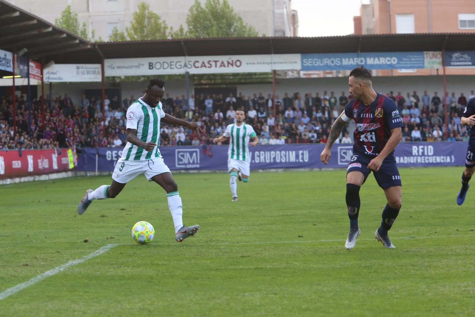 Las imágenes del Yeclano Deportivo-Córdoba CF