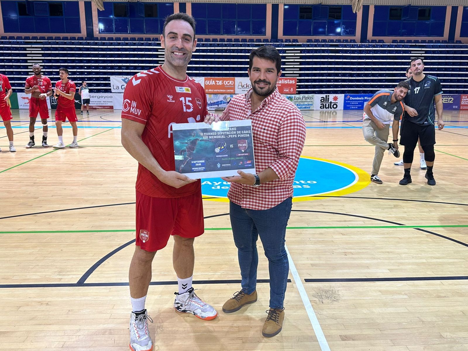 Las fotos del XIX Memorial Pepe Pineda de balonmano
