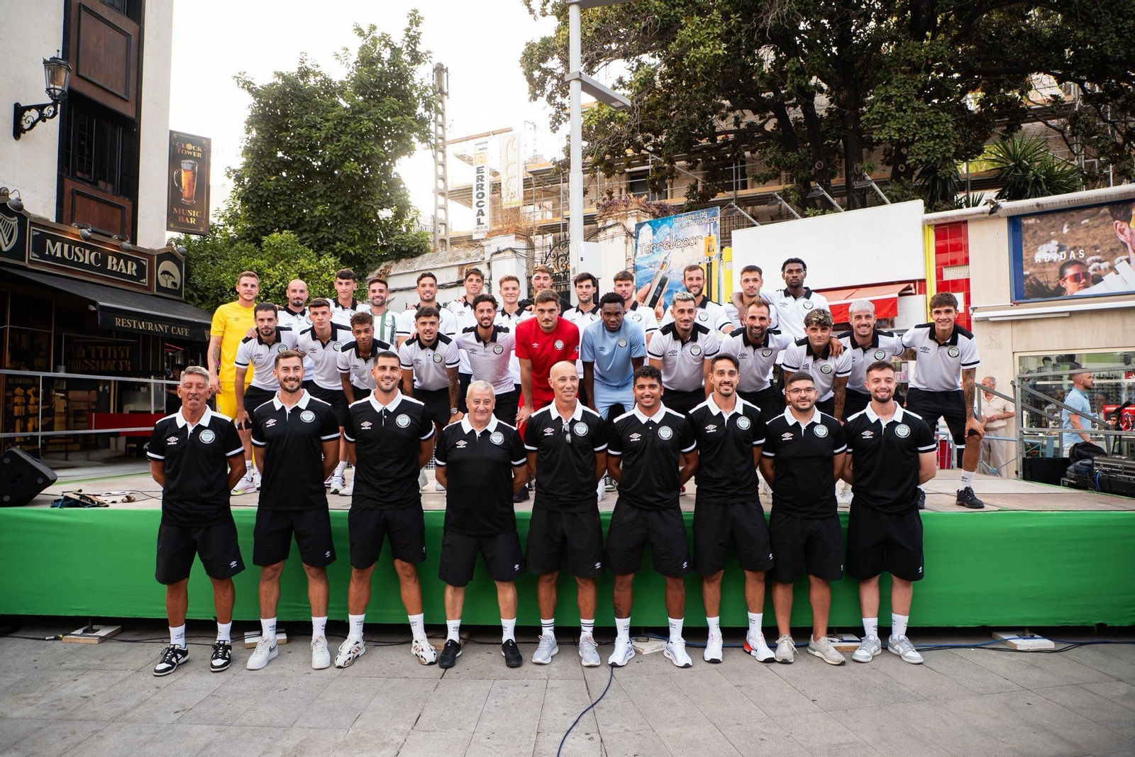 Plantilla del Juventud Torremolinos para la temporada 25/26 en Primera Federación.