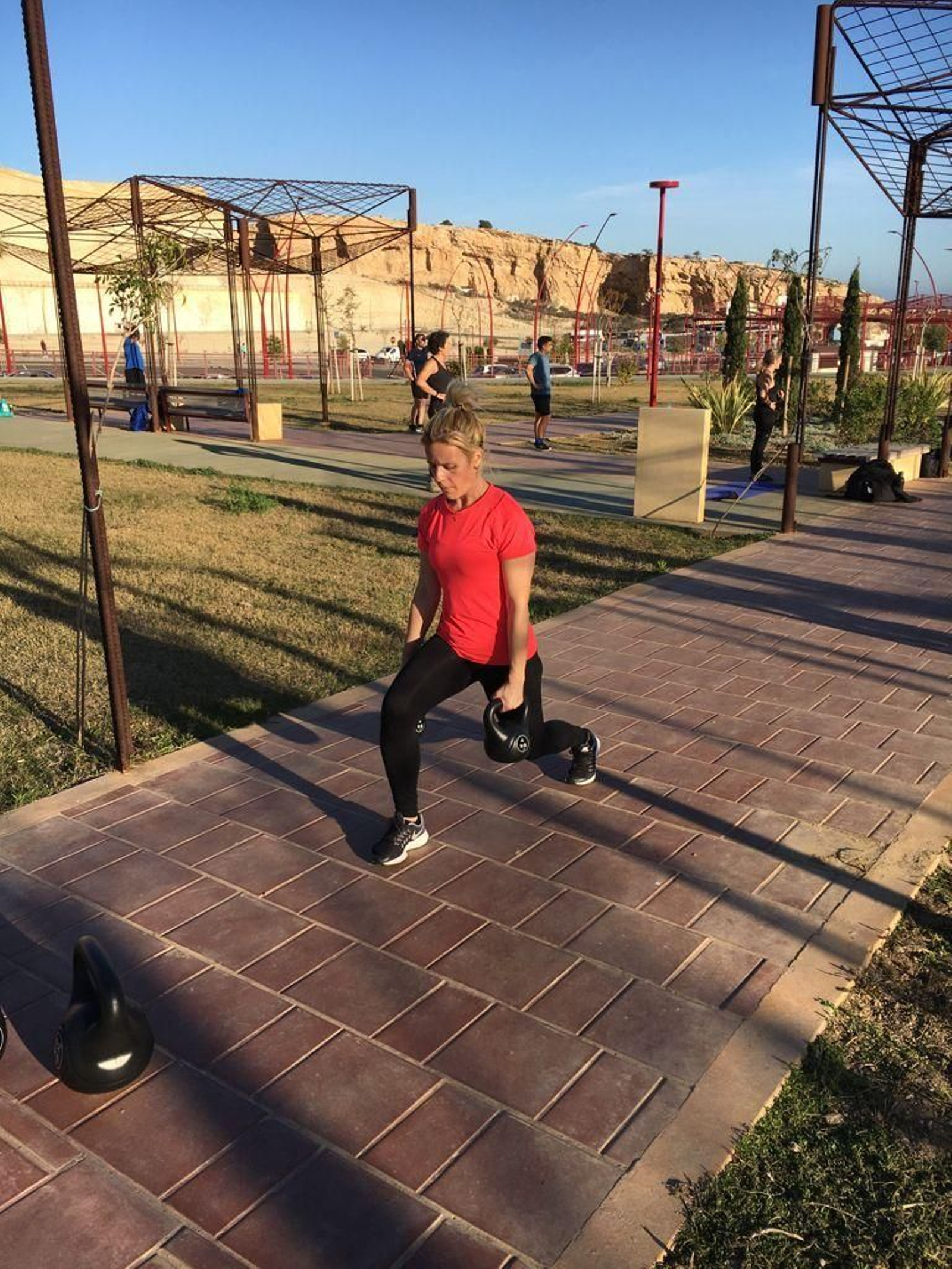 Fotogalería de los gimnasios urbanos en los parques de Almería.